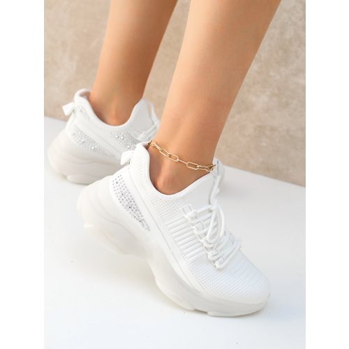 Chase Your Dreams Sneakers - White Chase Your Dreams Sneakers - White