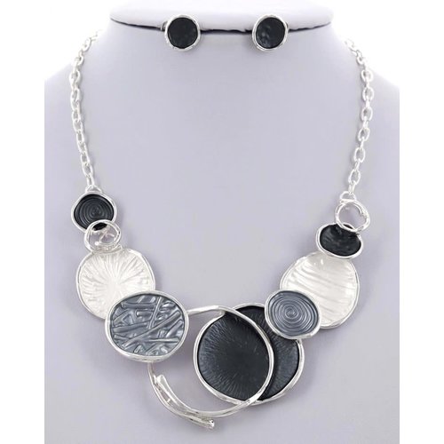 Layer After Layer Necklace Set - Black