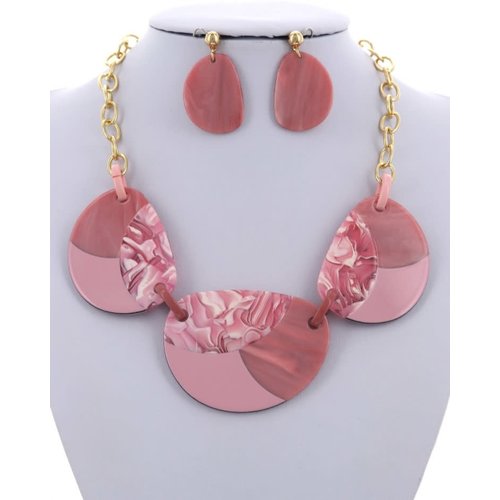 Pink Passion Necklace Set Pink Passion Necklace Set