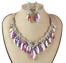 Your Highness Necklace Set - Silver Iridescent