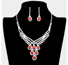 Meet Me In The Middle Necklace Set - Red