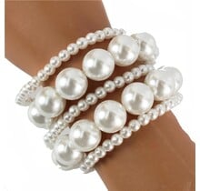 Wondering Pearl Bracelet - White