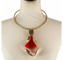 Lost Treasure Necklace Set - Red