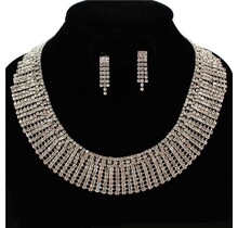 Highly Favoured Rhinestone Necklace Set - Silver