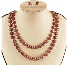 Nice Touch Jewel Necklace Set - Pink