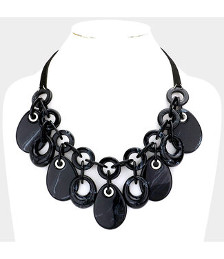 Loop Me In Necklace - Black