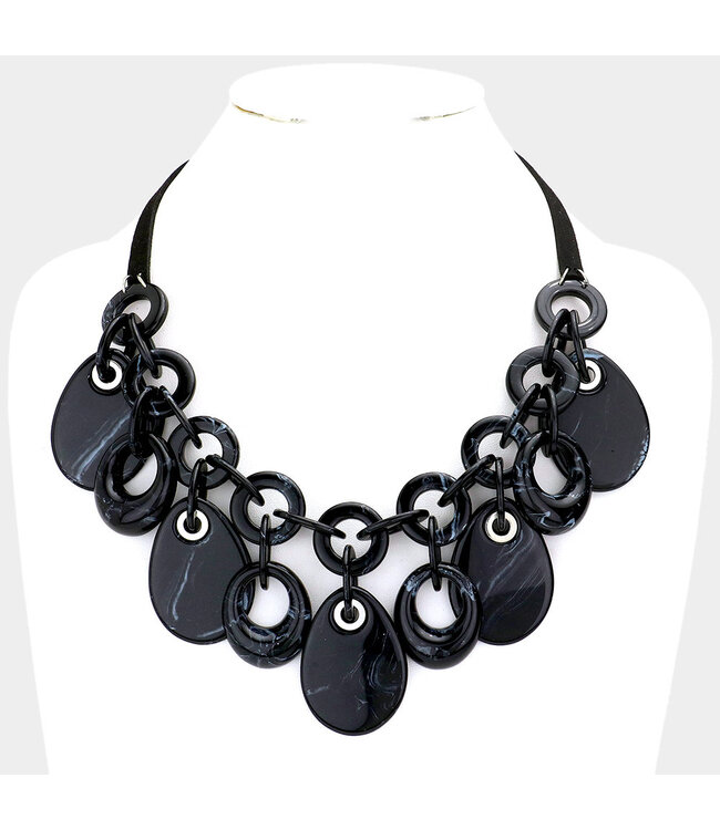Loop Me In Necklace - Black