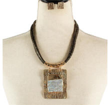 Searching For Treasure Necklace Set - GOLD IRIDESCENT