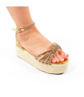 Got It All Wrapped Up Platform Sandals - GOLD