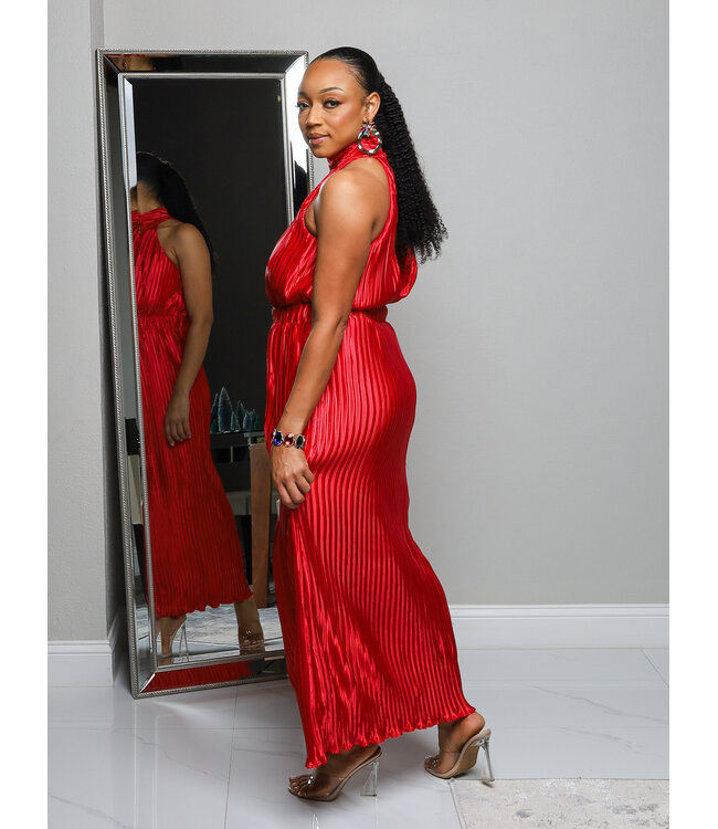 Rich Romance Pleated Midi Dress RED