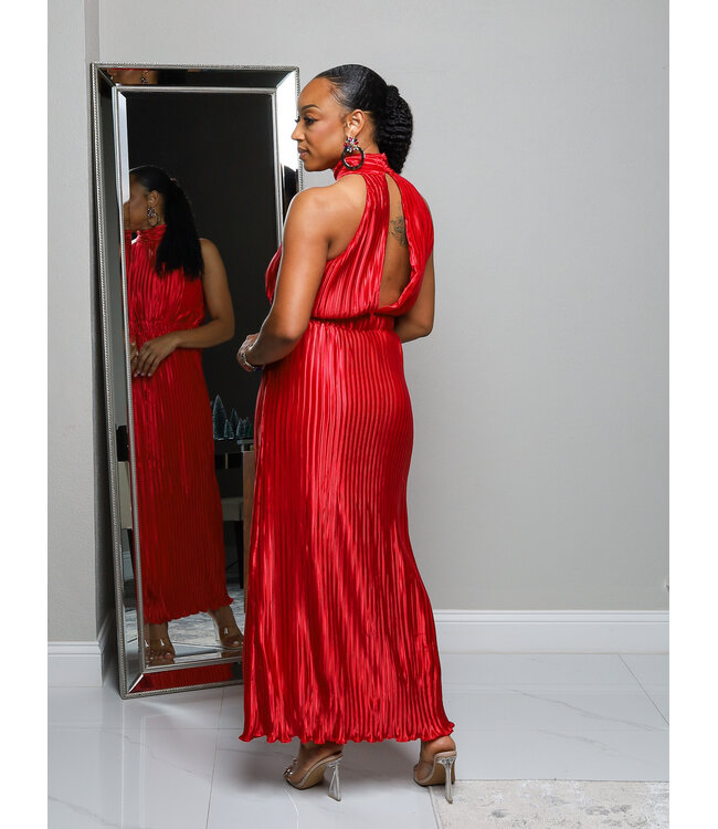 Rich Romance Pleated Midi Dress RED