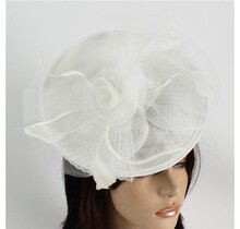 Hush Baby Fascinator - White