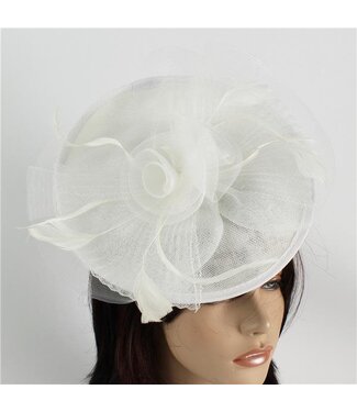 Hush Baby Fascinator - White