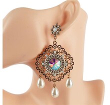 Your Majesty Pearl Earrings - Gold