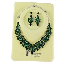 Love Attention Necklace Set - Emerald