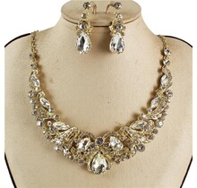 Slow Dance Necklace Set - Gold