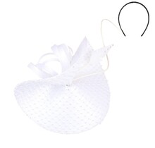 Extraordinary Elegance Fascinator - White
