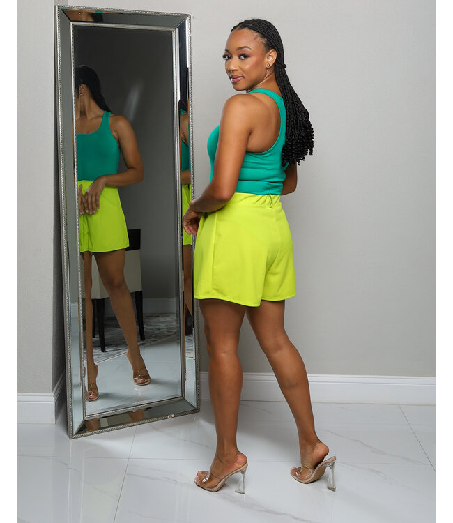 JUST GO WITH IT SHORTS LIME