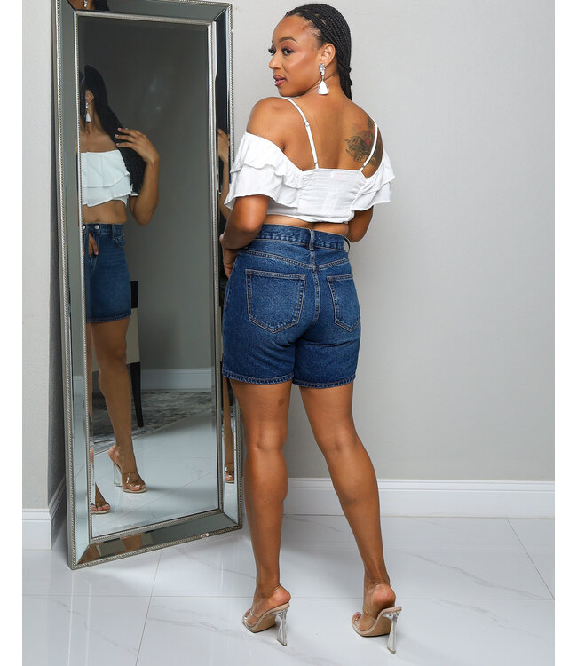 LAYER UP RUFFLE CROP TOP WHITE