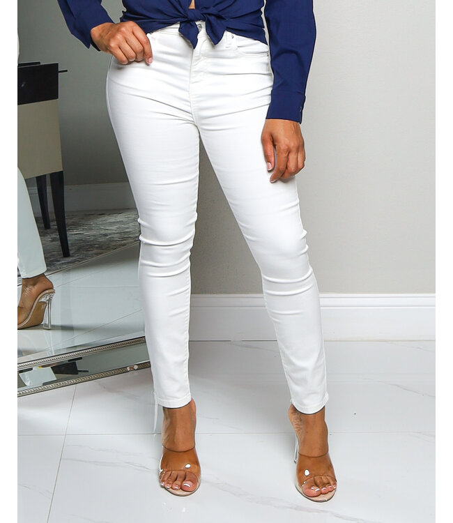 KICK IT WITH ME HIGH RISE SKINNY JEANS - IVORY