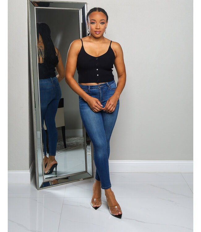 PERFECT FIT CAMI TOP BLACK