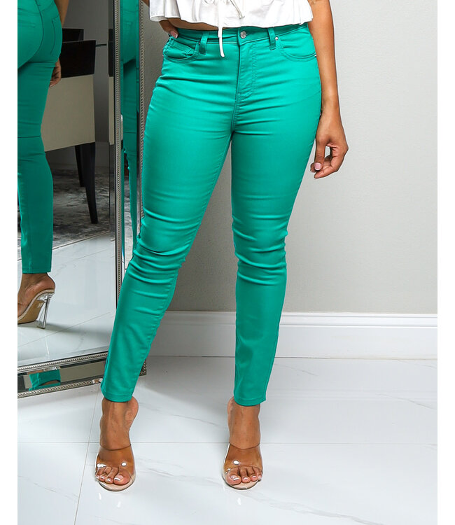 KICK IT WITH ME HIGH RISE SKINNY JEANS - KELLY GREEN