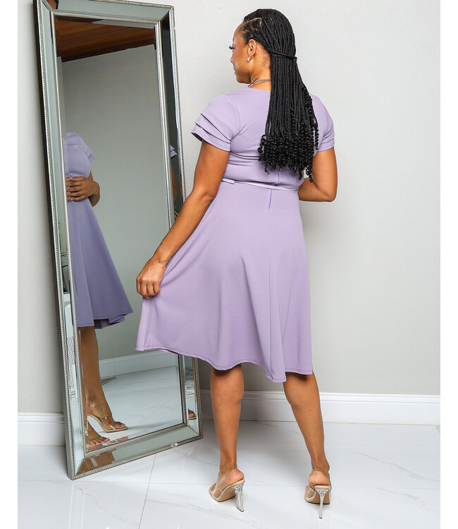 MAKE YOUR MOVE BELTED DRESS LAVENDER
