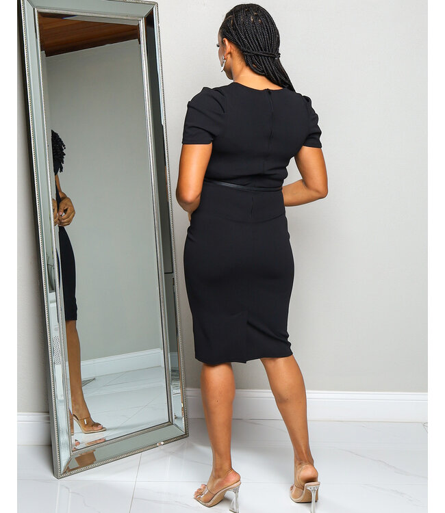 MEET YOUR NEEDS BELTED DRESS