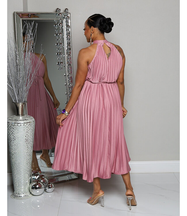 MOMENTS TO REMEMBER PLEATED DRESS - ROSE
