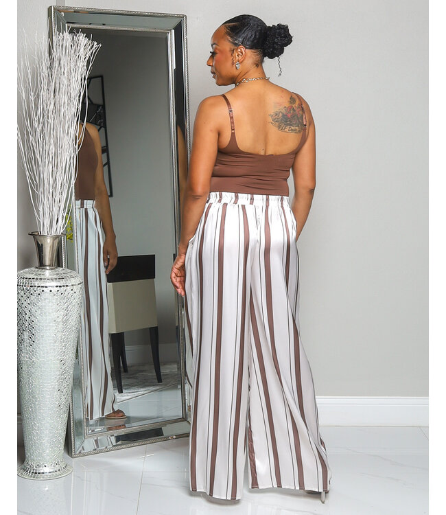 EASY FLOW SEAMLESS BODYSUIT - BROWN