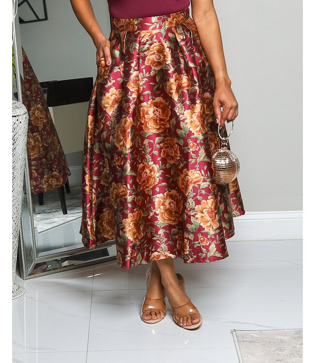 STAYING GOLDEN FLORAL SKIRT