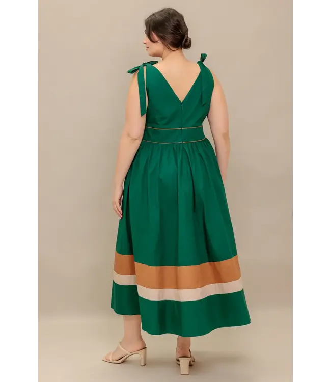 PLUS BORDER LINE DRESS