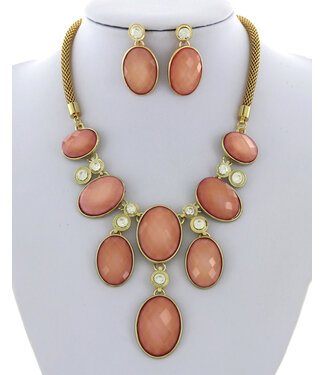 High Up Necklace Set - Pink