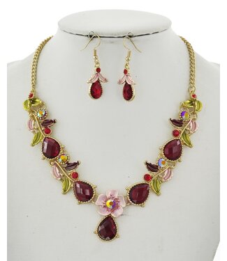 In The Spirit Necklace Set - Red