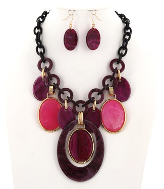 Hanging On Tight Necklace Set - Fuchsia