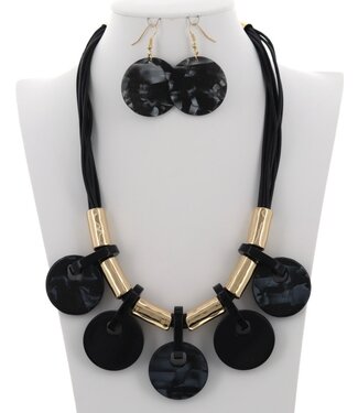 Island Vibes Necklace Set - Black