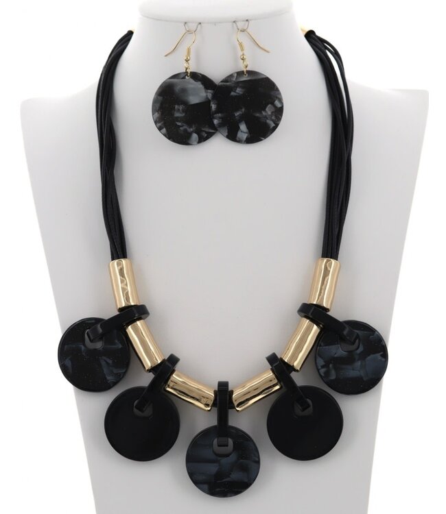Island Vibes Necklace Set - Black