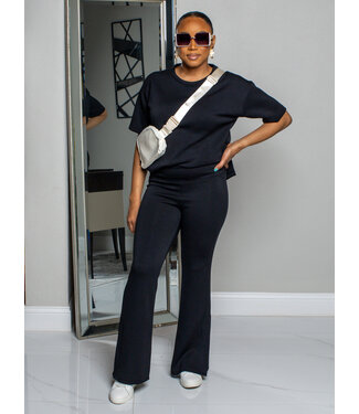 OVER FLOW SCUB TOP - BLACK