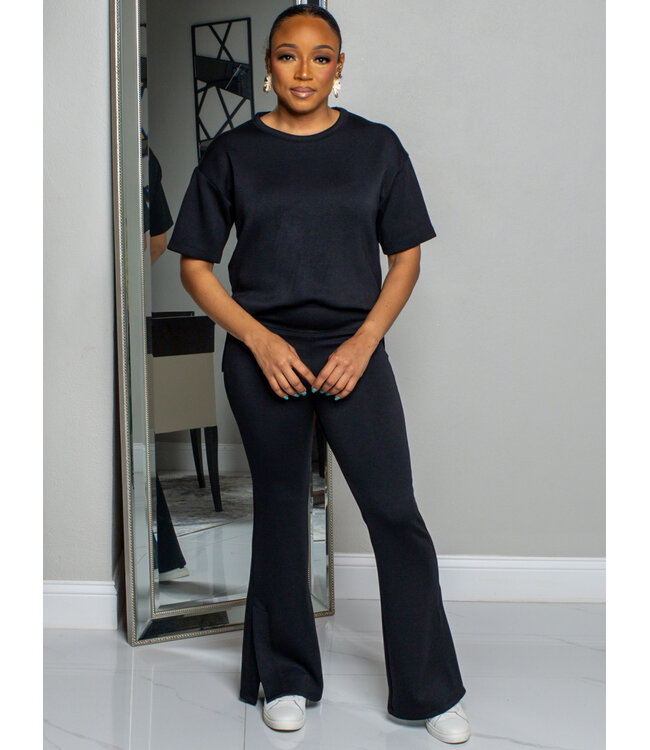 OVER FLOW SCUB TOP - BLACK