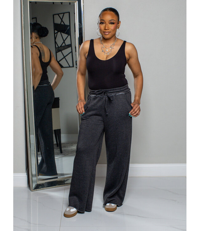 ESSENTIAL COMFORT PANTS - BLACK