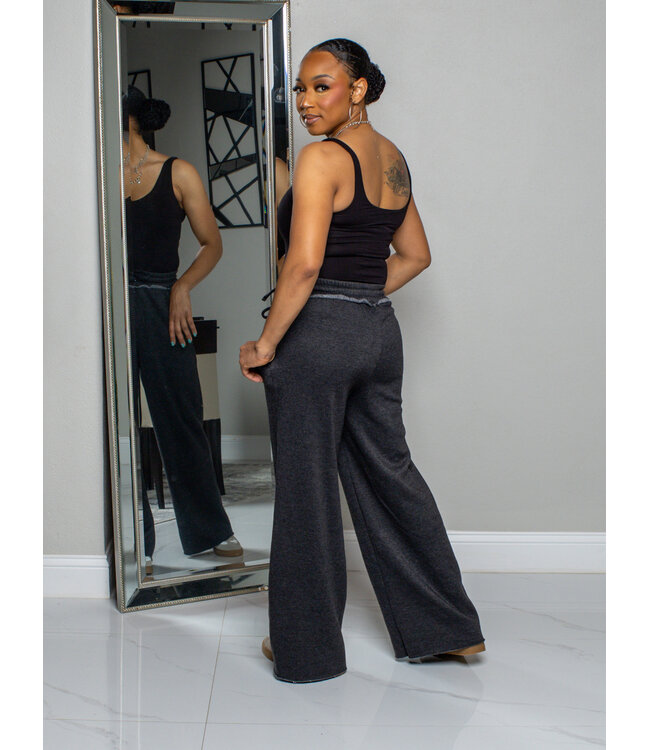 ESSENTIAL COMFORT PANTS - BLACK