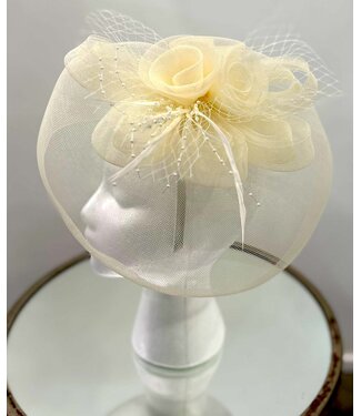 No Dull Moments Fascinator - Ivory