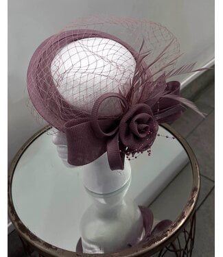 I Dare You Fascinator - Mauve