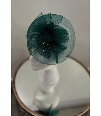 SMALL GESTURES FASCINATOR - GREEN