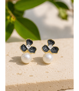 ONE LOOK PEARL DROP EARRINGS - BLACK