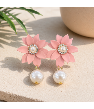 Hang On To Pearl Earrings - Mauve
