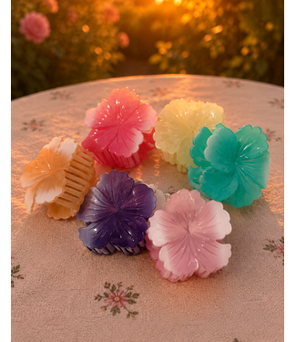 Blushing Rose Claw Clip