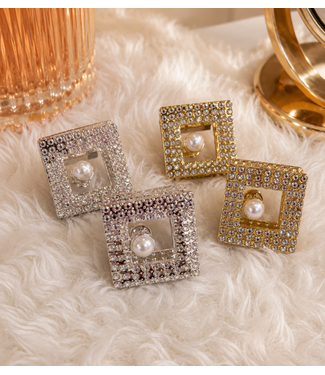 Pearl Essence Hair Clip