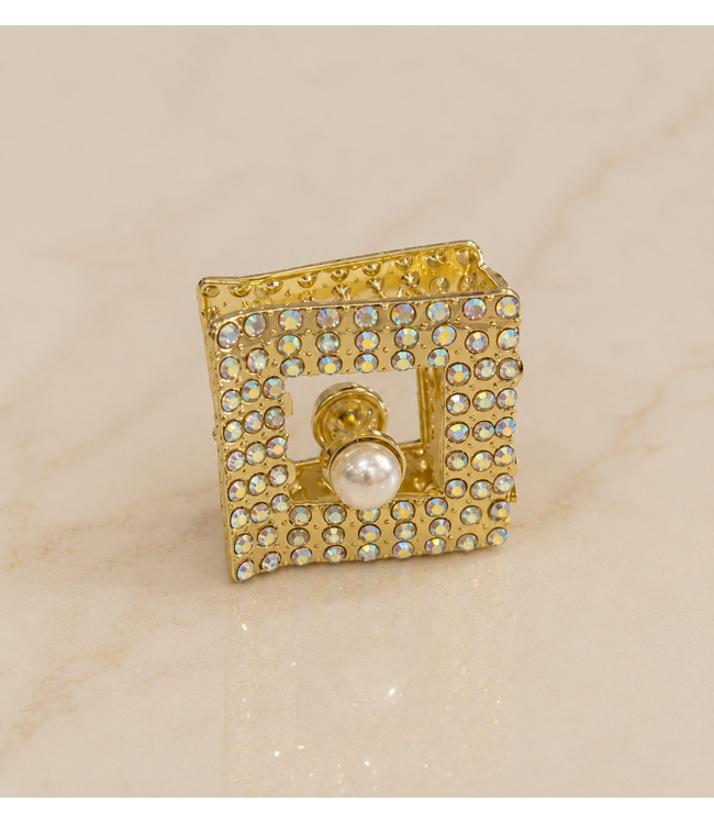 Pearl Essence Hair Clip