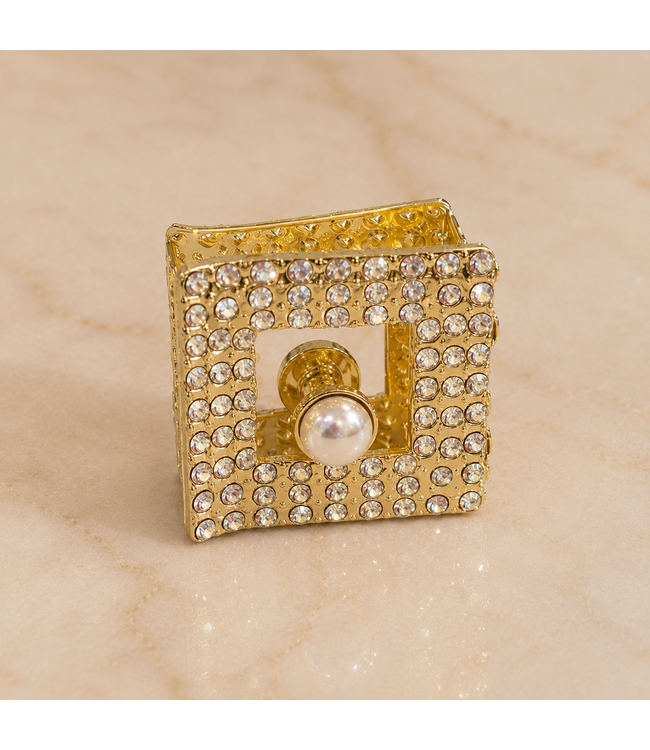 Pearl Essence Hair Clip